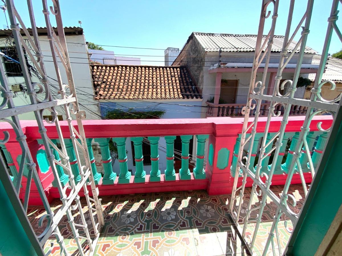 La Buleka Hostel Cartagena Exterior photo