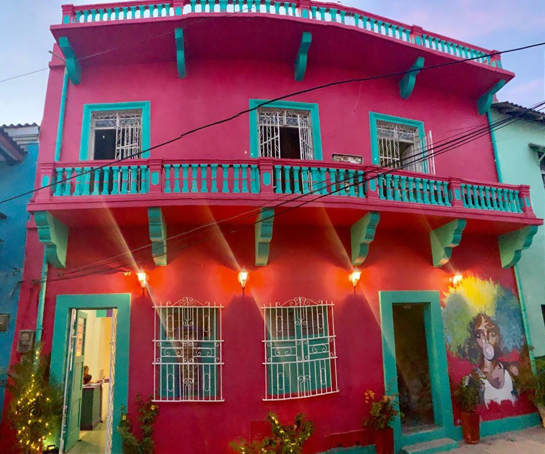 La Buleka Hostel Cartagena Exterior photo